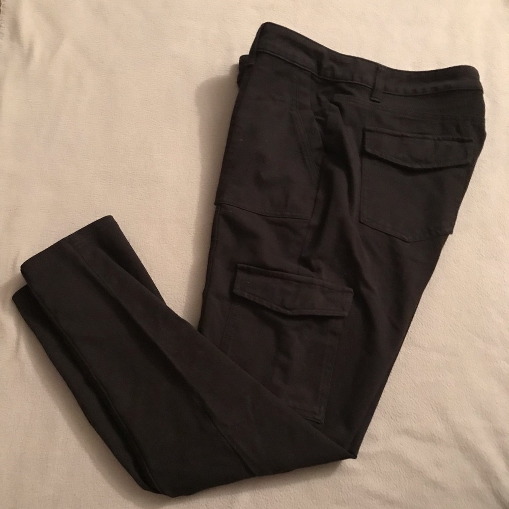 Skinny Cargo Pants